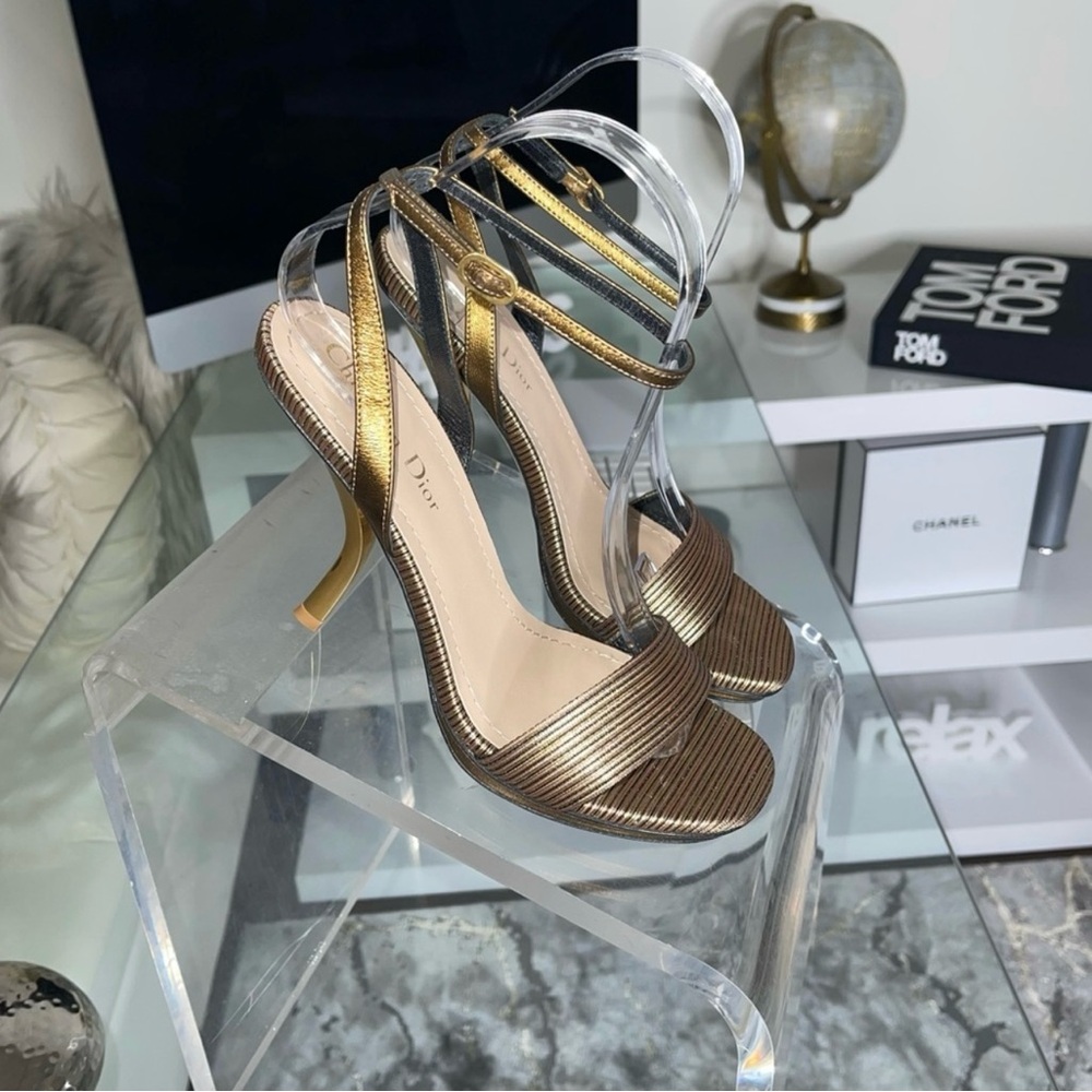 Christian Dior D-Sculpture Gold Pump Sandal